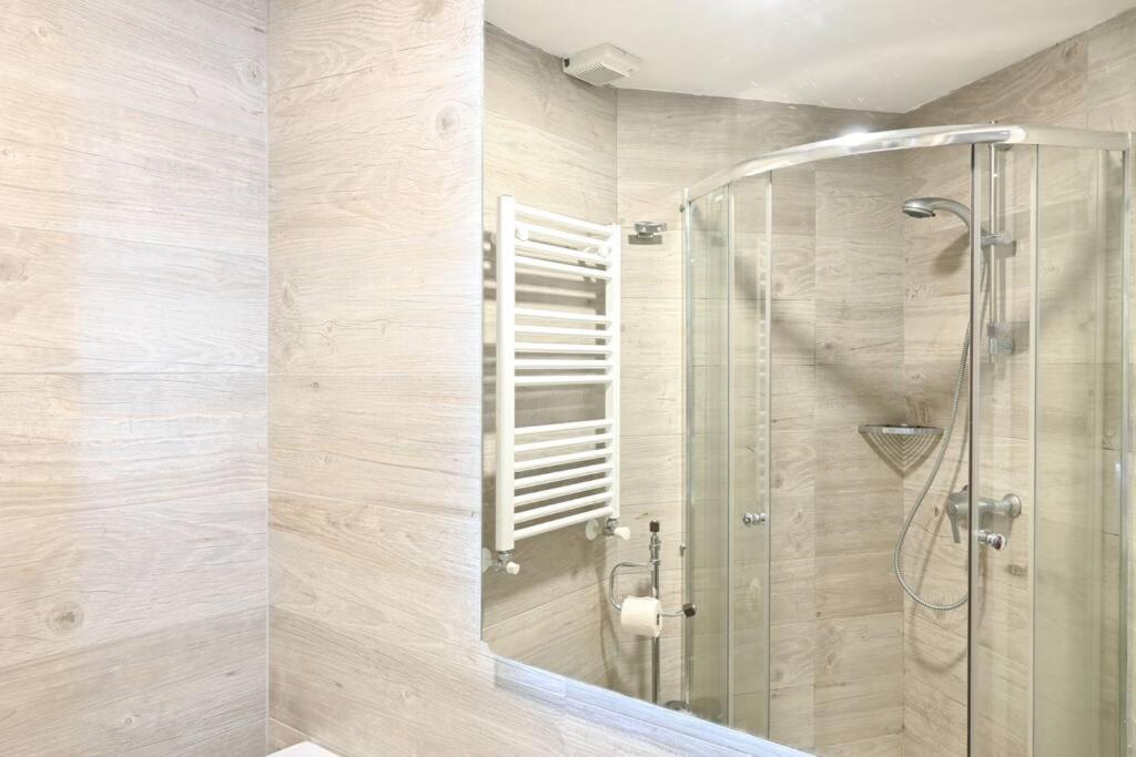 Apartamento For Coqueto Estudio Centrico Temporal Con Piscina Fca34 *